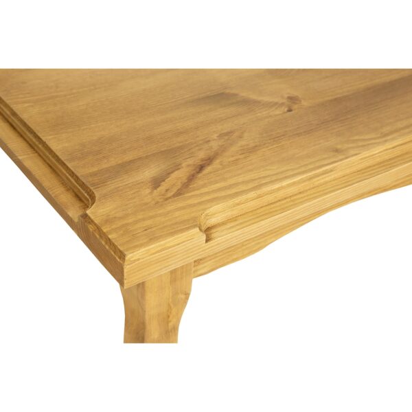 drewniany stół ozdobny