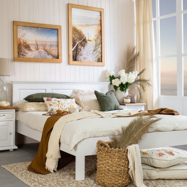 łóżko drewniane sosnowe białe