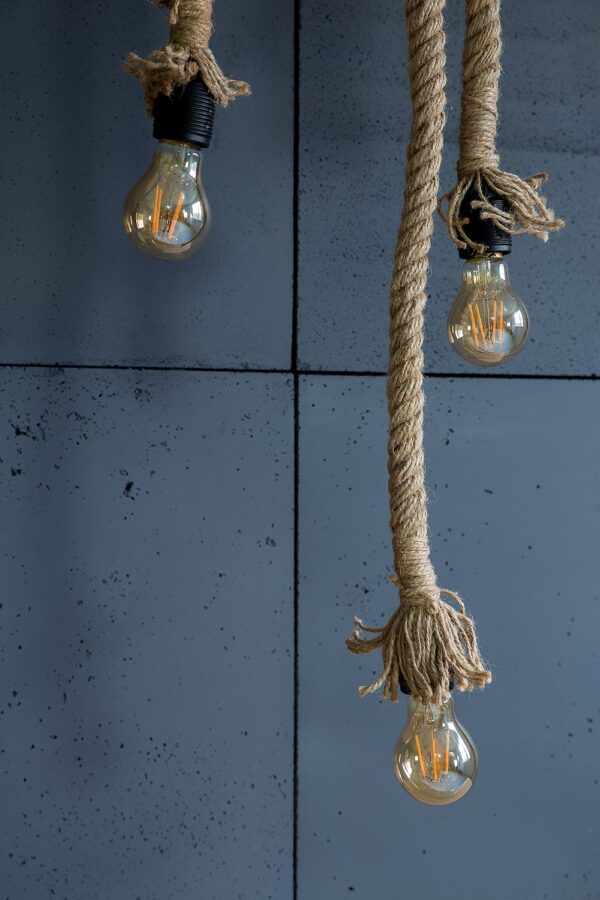 sznurowe lampy sufitowe