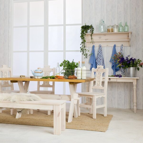 stolik drewniany bielony rustykalny